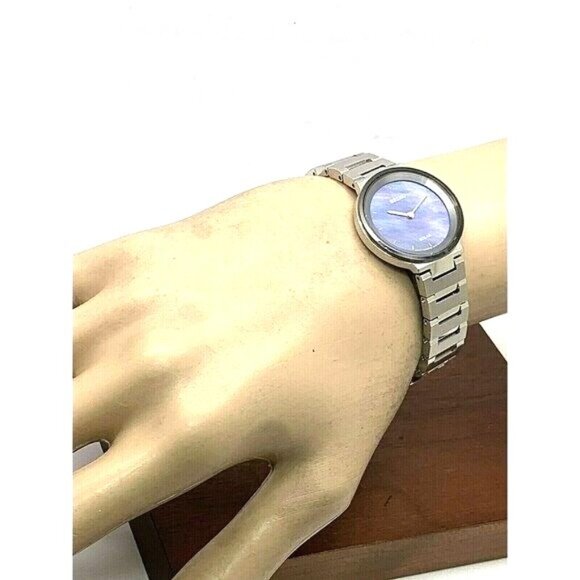 Seiko Women's Watch SUP385 Solar Blue Dial Silver Stainless Steel 28mm - Picture 5 of 14